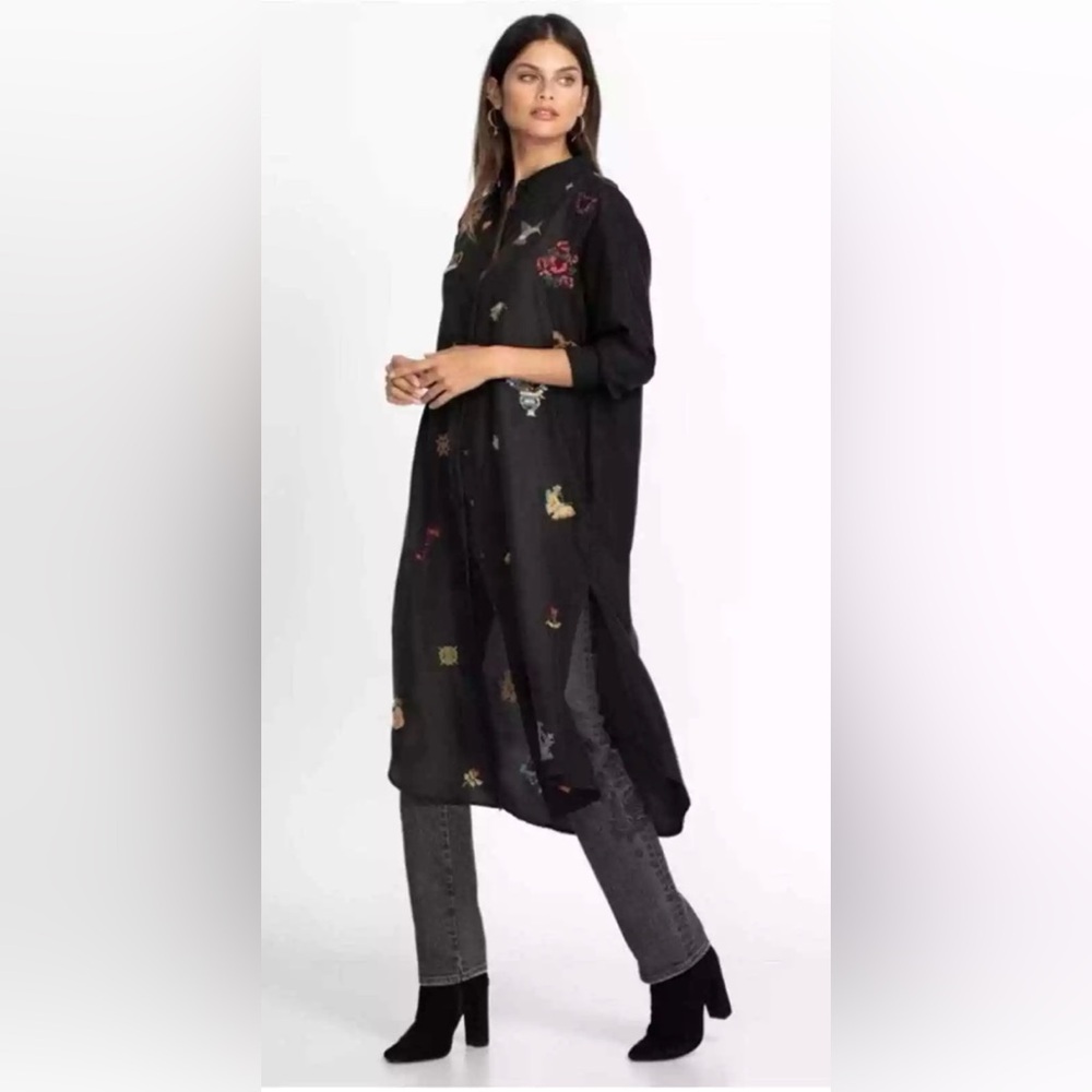 Johnny Was Alexandria Embroidered Black Silk Relaxed Shirt, Size XL